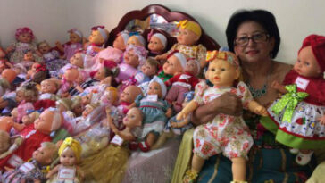 costureira doa bonecas natal