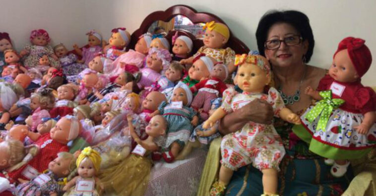 costureira doa bonecas natal