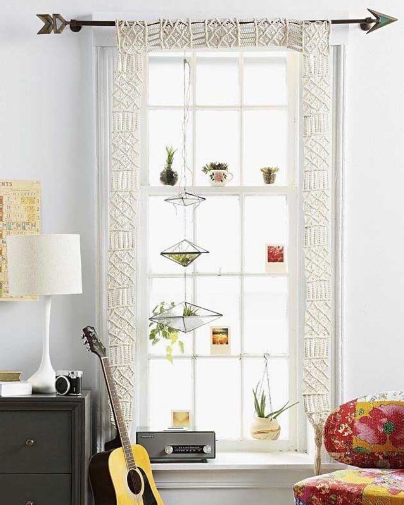 modelo cotina de crochê estilo moldura