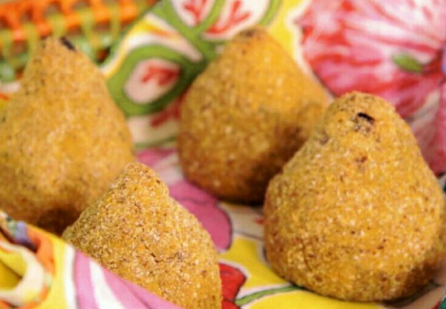 coxinha de batata-doce com farinha de quinoa