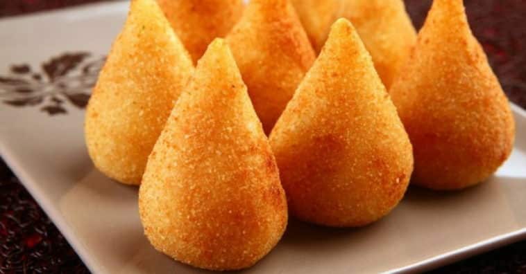 coxinha de carne seca