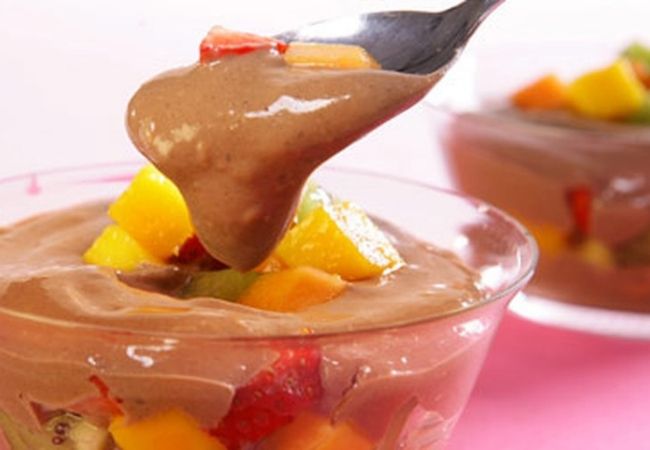 creme de frutas e chocolate