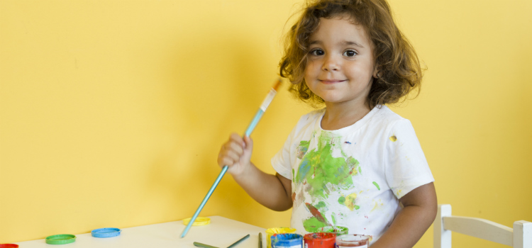 criar uma criança criativa cantinho da arte