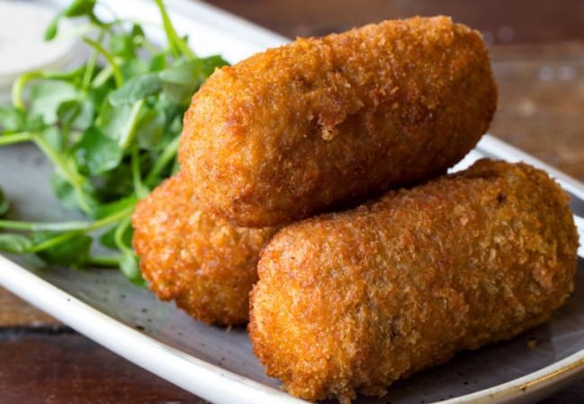 croquete de carne moída com linguiça 