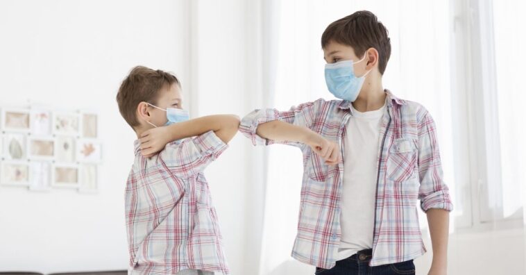 cuidados com uso de máscaras nas crianças