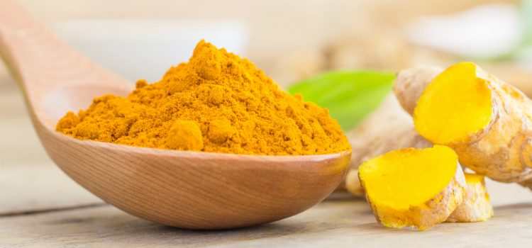 curcuma para candidiase