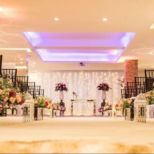 modelo decoração com cortina de led cerimônia