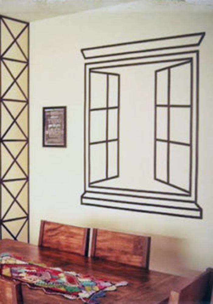 modelo decoração com fita isolante janela