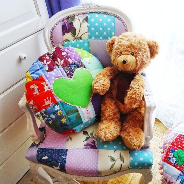 fazer decoração com patchwork poltrona