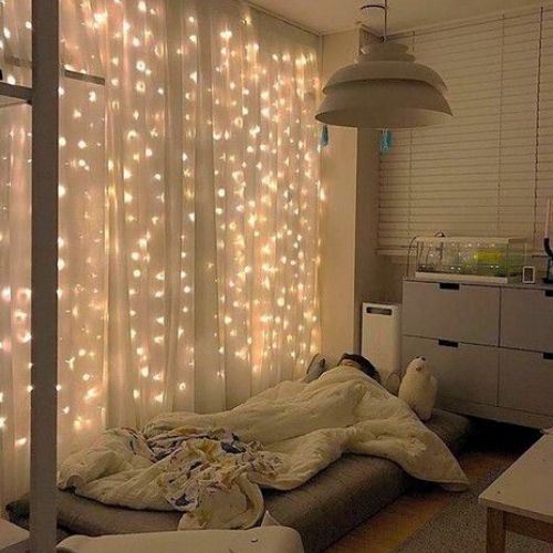 modelo decoração com cortina de led quarto criança