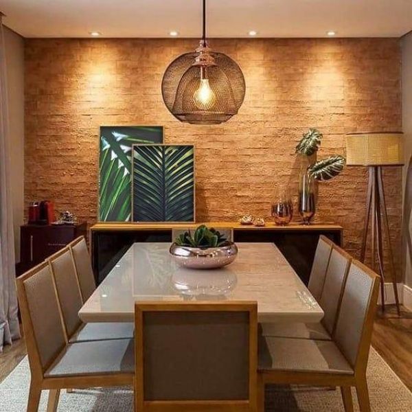 decoração com quadros na sala de jantar