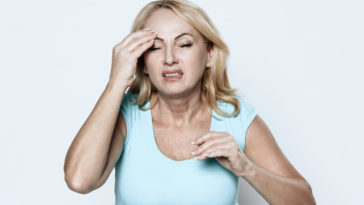 deficiência de vitamina b12 sinais de demencia