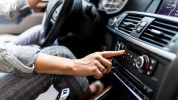 desligar o carro com ar-condicionado ligado