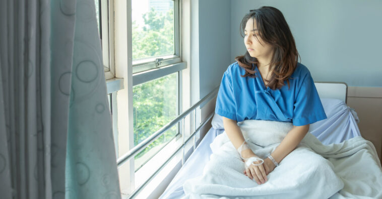 deu à luz em banheiro