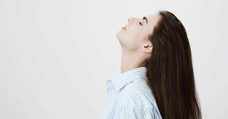 disfarçar cabelo oleoso