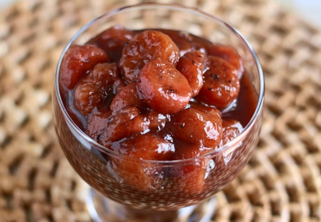 doce de banana em pedaços