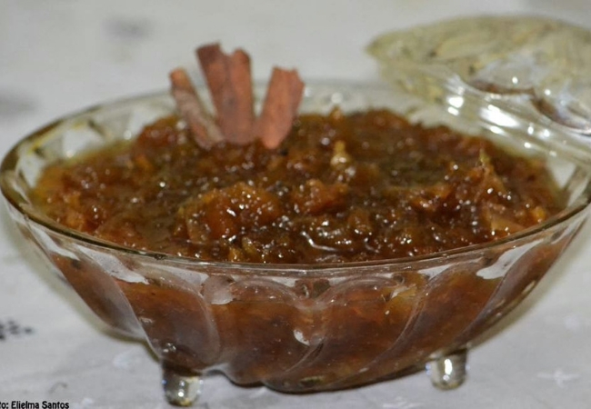 doce de mamão e rapadura