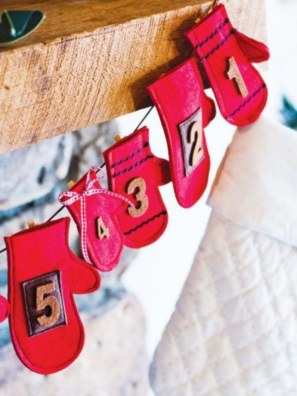 modelo enfeites de natal de feltro luvas