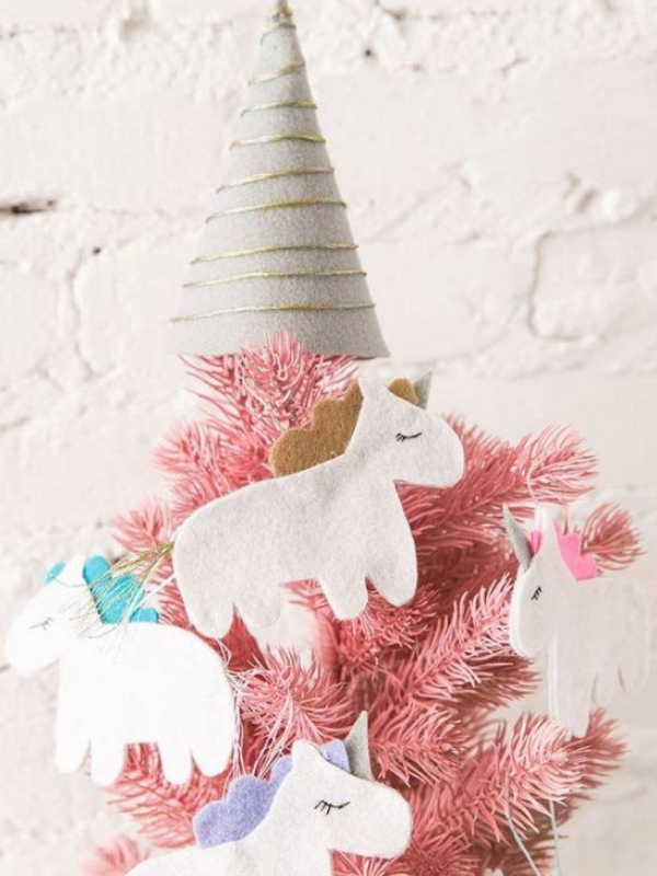 modelo enfeites de natal de feltro unicornios