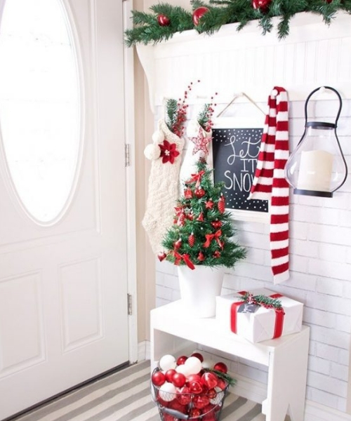 ideia enfeites de natal para porta hall