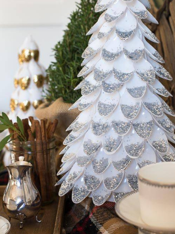 modelos de enfeites de natal reciclados colher plástico