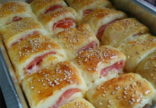 enroladinho de presunto e queijo