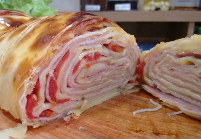 enroladinho de presunto e queijo