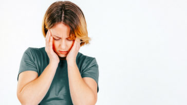 enxaqueca na menstruação