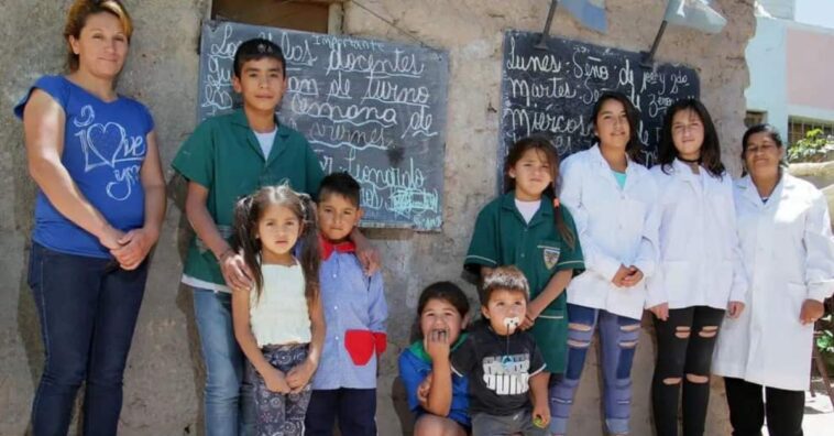 escola no quintal da avó