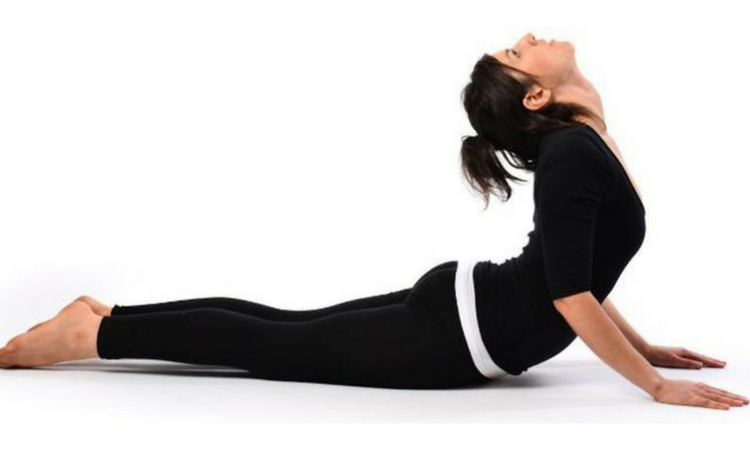como fazer exercícios de yoga para perder barriga cobra