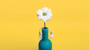 fazer garrafas de vidro decoradas