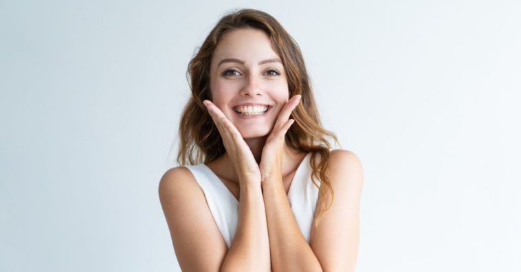 máscara removedora de cravos