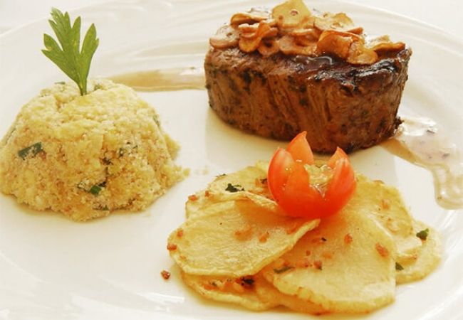 comida típica brasileira filé à moda osvaldo aranha