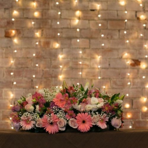 modelo fios de led espaçados