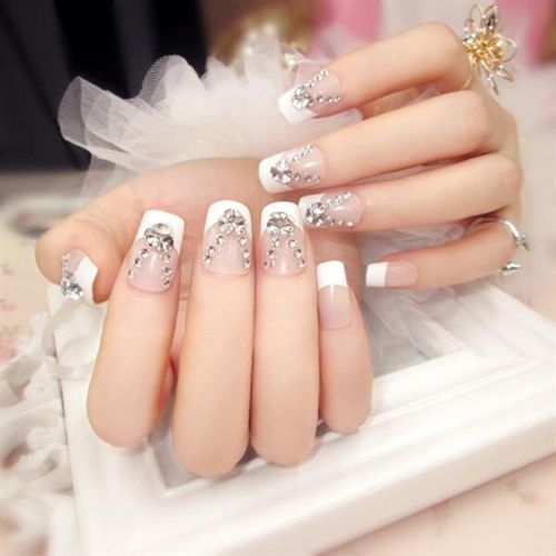 noiva modelo francesinha e pedraria prata