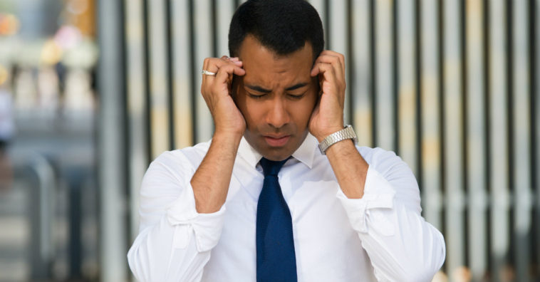 furar dedo com agulha não salva vítima de AVC