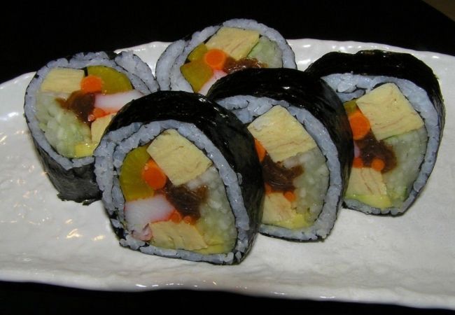 sushi futomaki