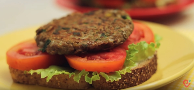 hambúrguer caseiro de lentilha