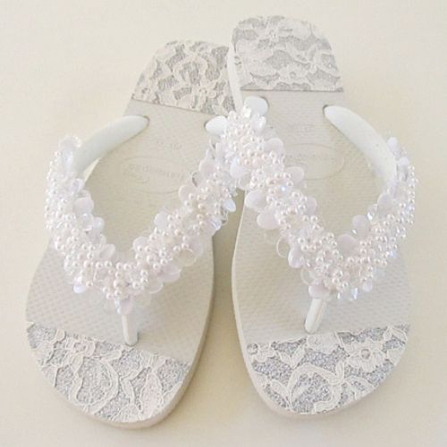 modelo de havaianas customizadas renda