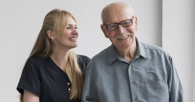 impressão de que os idosos são mal-humorados