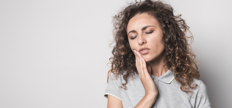 infecção dentária sinais