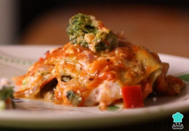 lasanha de brócolis e bacon