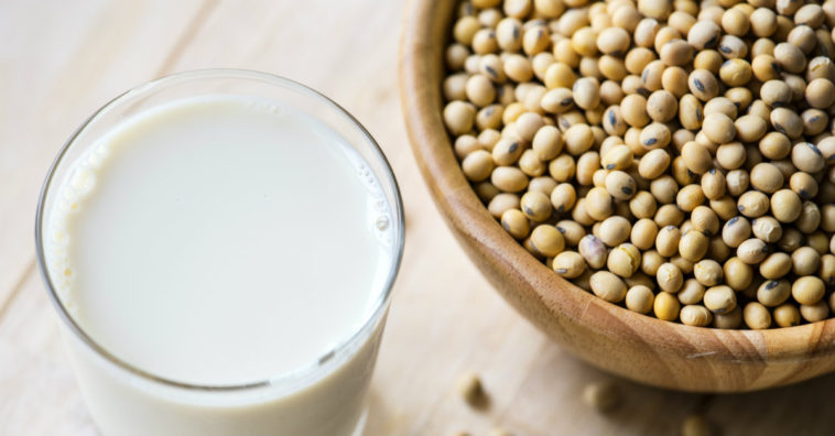 leite de soja benefícios e como fazer