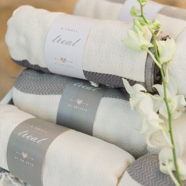 ideias de lembrancinhas de casamento toalha