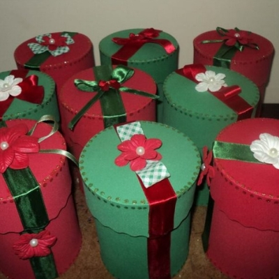 ideia lembrancinhas de natal em eva caixas