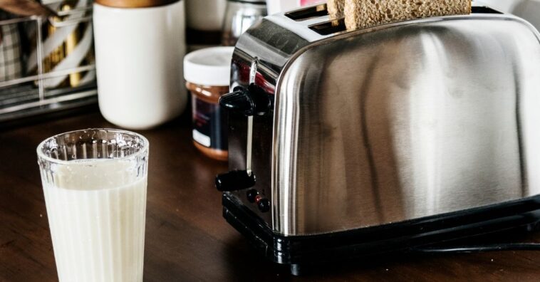 como limpar torradeira