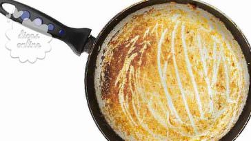 Como limpar frigideira queimada