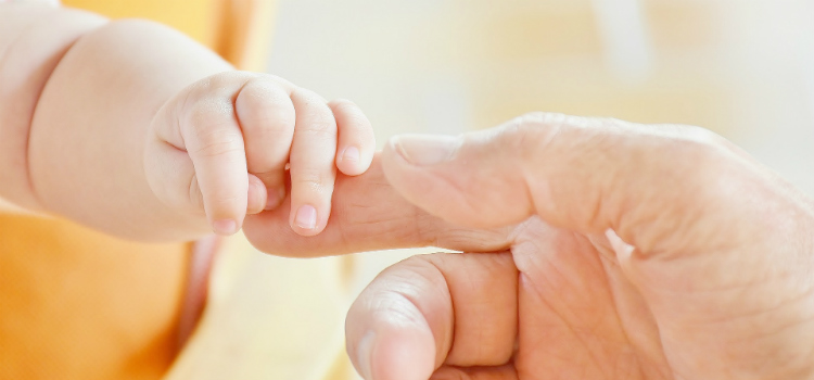 mãe se arrepende de doar bebê