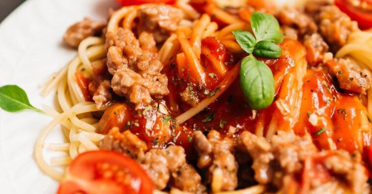 macarrão à bolonhesa