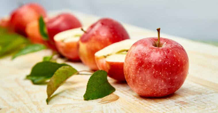 maçã gordura no fígado